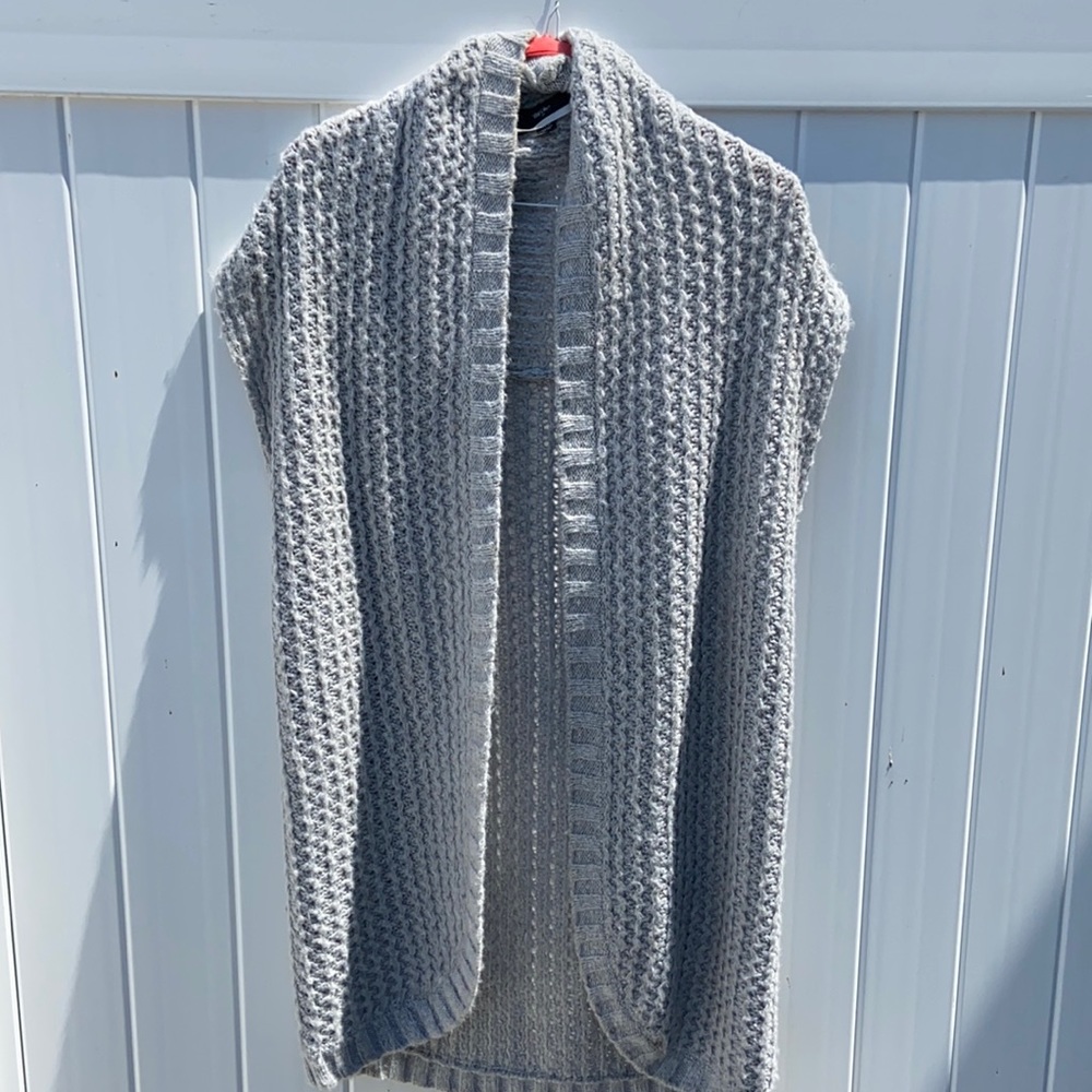 Women’s size XS Mossimo Tunic Sweater